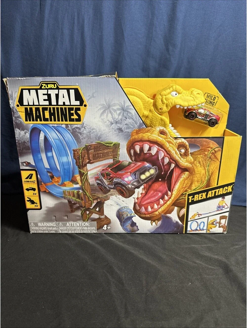 ZURU Metal Machines T-Rex Attack Trackset With Mini Race Car - Brand New